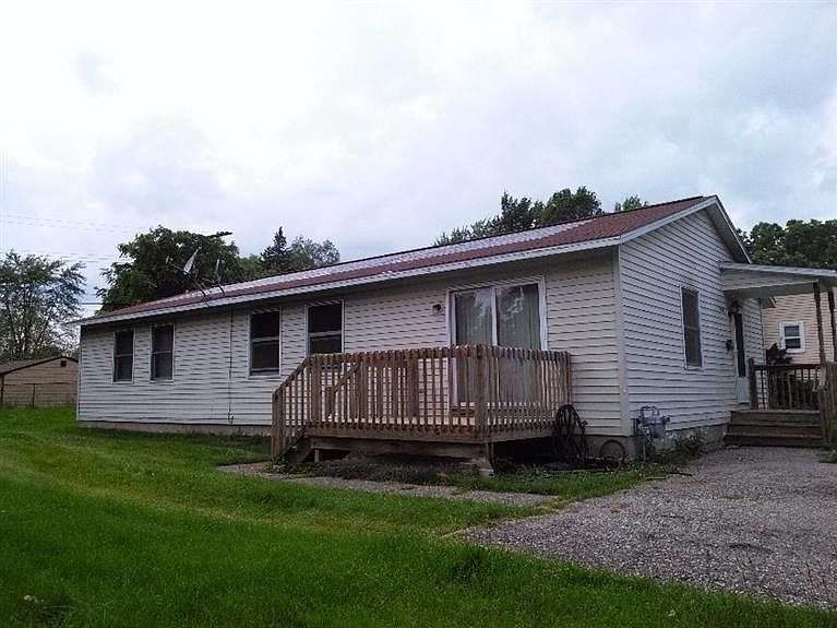 1st image of 484 2nd Ave