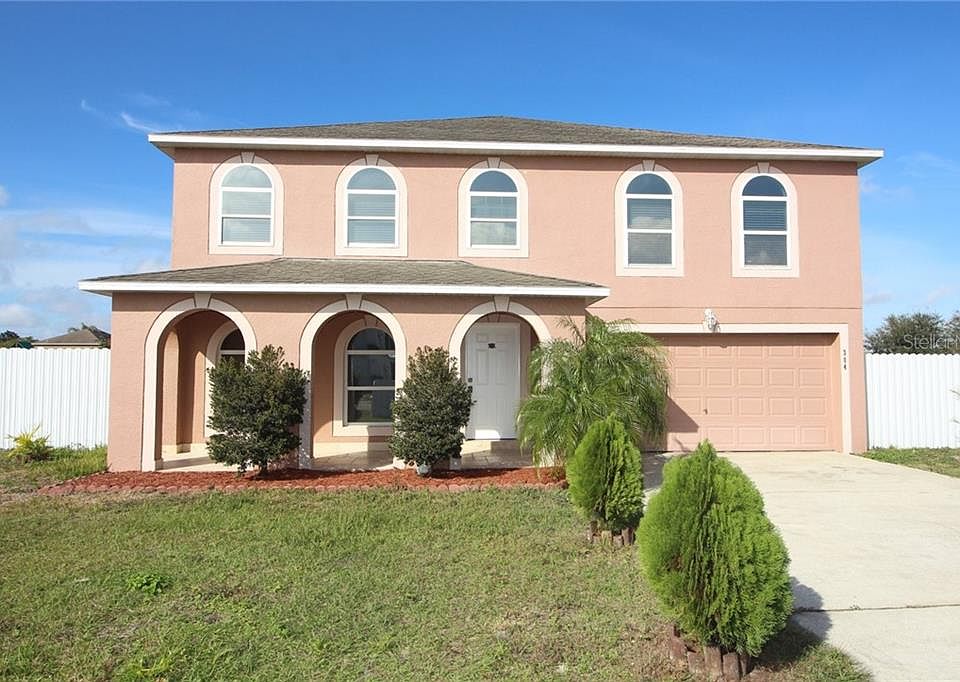 1st image of 304 Lake Hills Ln