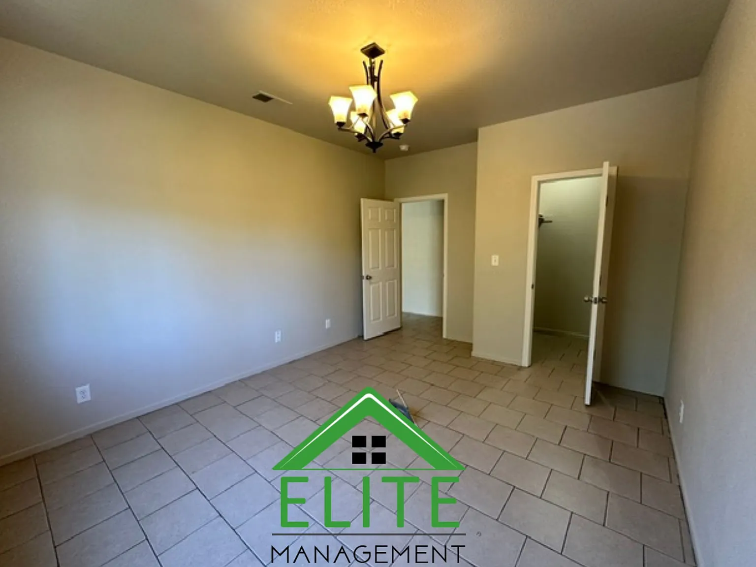 2 bed, 650 sqft, $1,350 — Photo 4