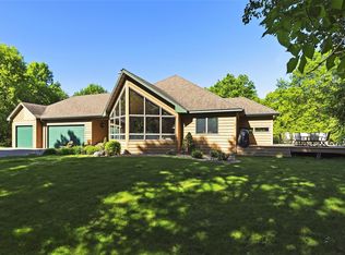 9042 Norell Ave N, Stillwater, MN 55082