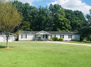 21750 N 2250th St, Dennison, IL 62423