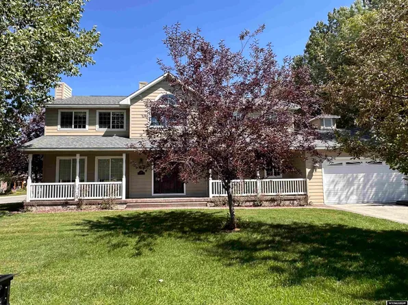 389 E Cottonwood Drive, Mountain View, WY 82932