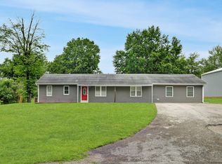 110 Ohio St, Elberfeld, IN 47613