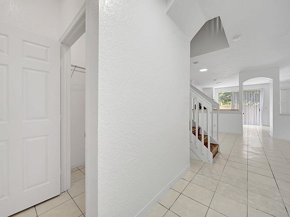5th image of 3970 NW 90th Way