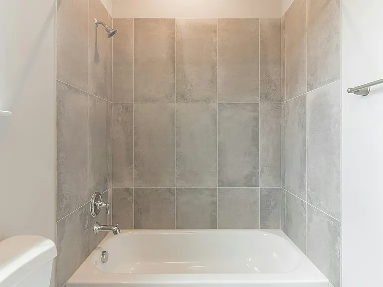125 Peruna Dr — Photo 14