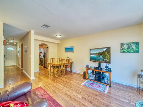 1351 Terra Nova Blvd, Pacifica, CA 94044