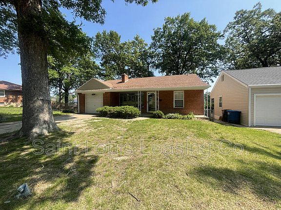 2nd image of 7117 Forest Hill Dr