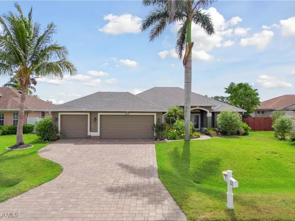 2209 SW 15th Pl, Cape Coral, FL 33991
