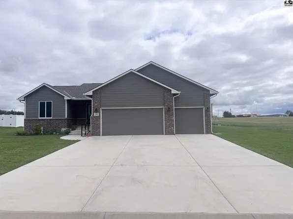 540 Peltiers Way, Pratt, KS 67124