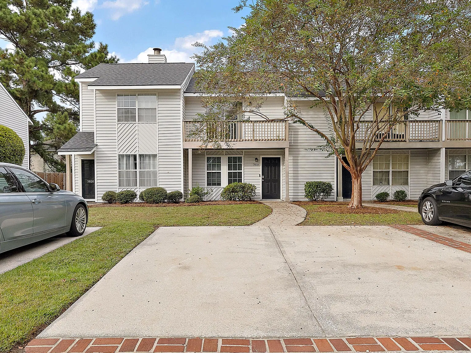 2 bed, 1.5 bath, 1080 sqft, $1,695 — Photo 1