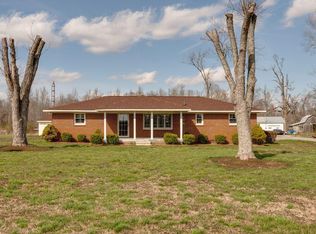 171 Roy Walls Rd, Decherd, TN 37324