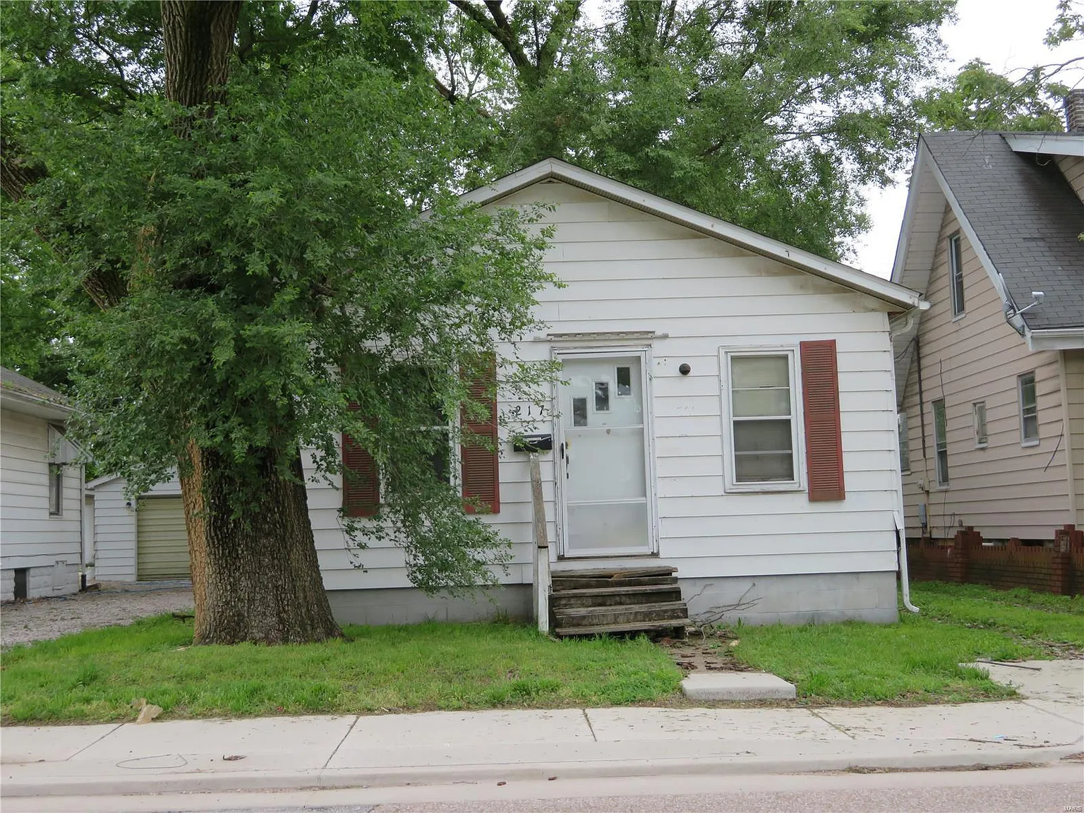 217 S Central Ave photo 1
