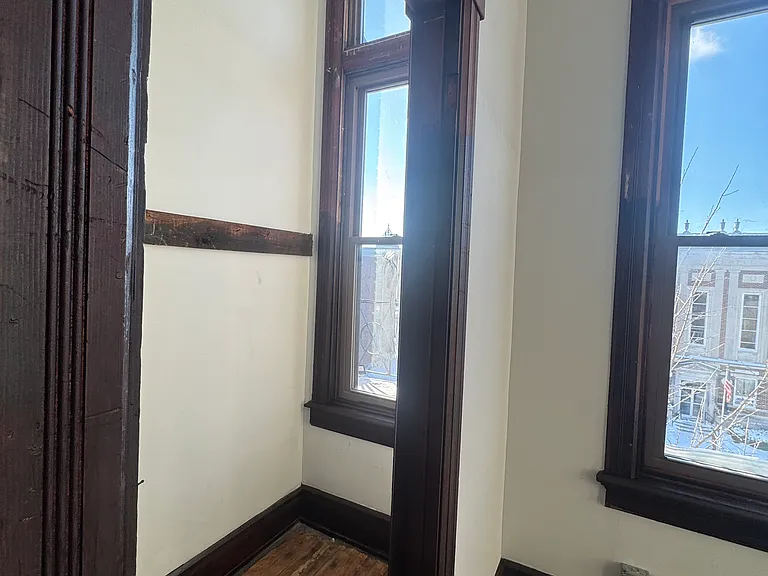 219 N Main St #H — Photo 7