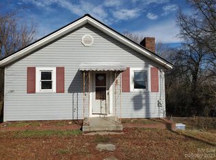 4260 Potneck Rd, Woodleaf, NC 27054