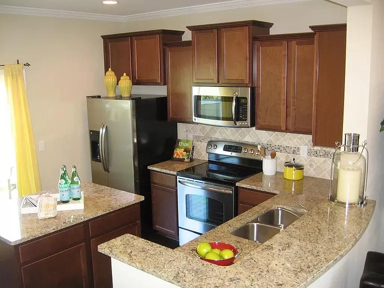442 Hofman Ct — Photo 17