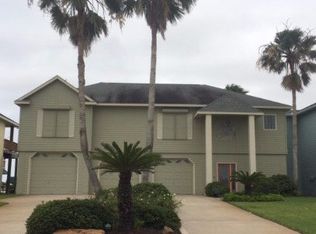 3285 Stella St, Port O Connor, TX 77982