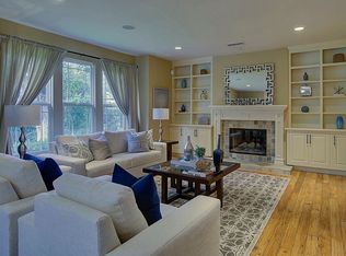 11737 Sunshine Ter, Studio City, CA 91604