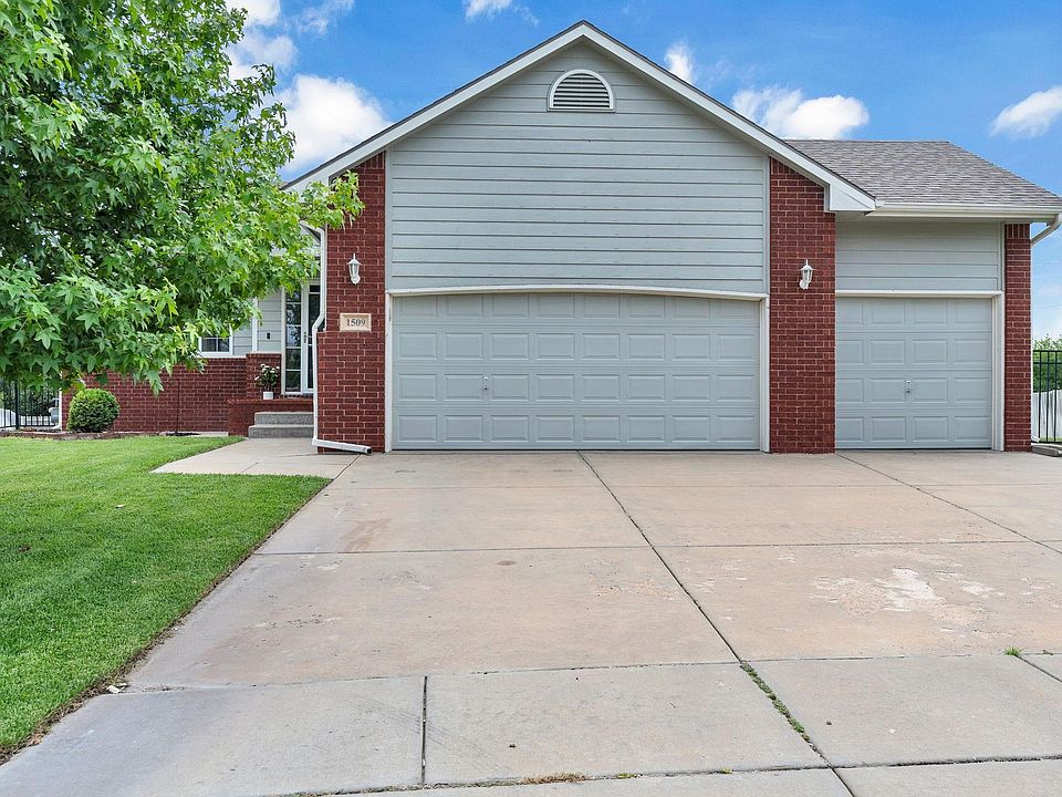 1st image of 1509 S Shiloh Ct
