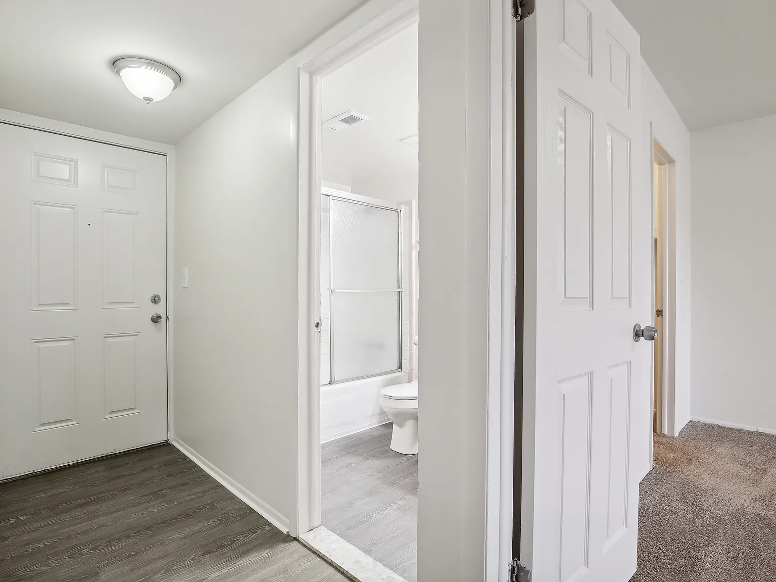 Maple Grove Apartments — Photo 4