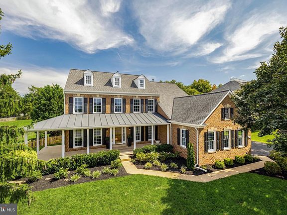 3rd image of 13520 Heritage Farms Dr