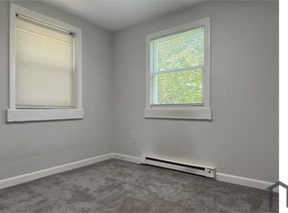 2252 Reuben St #B, Virginia Beach, VA 23454