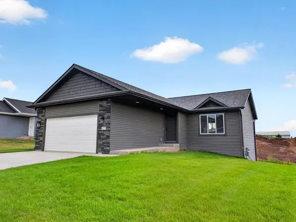 6222 Cody Pl NW, Rochester, MN 55901