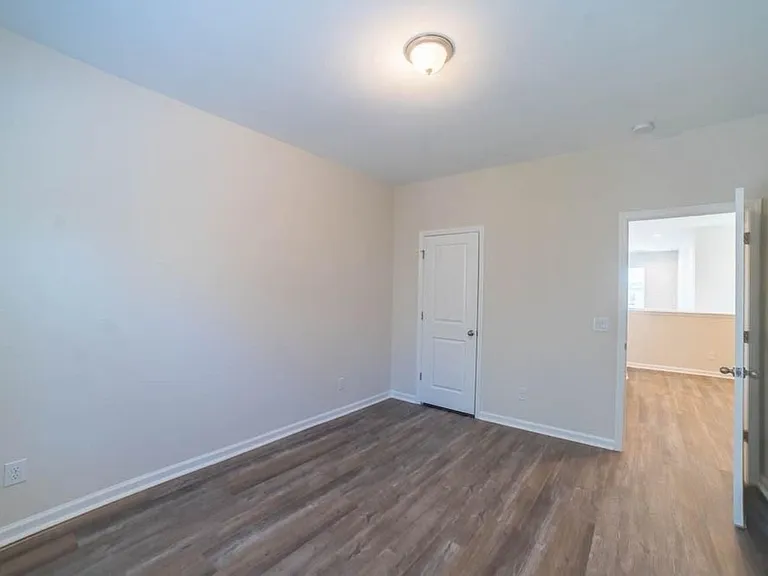 131 Lower Creek Dr — Photo 28