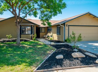 1019 Hayes Way, Hanford, CA 93230