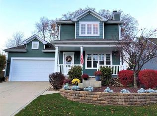 1909 Garland Cir, Valparaiso, IN 46383