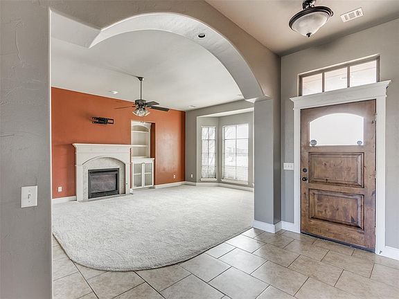 5th image of 2909 SW 139th St