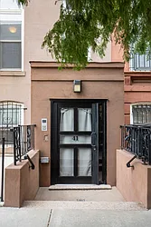 41 Putnam Avenue in Clinton Hill