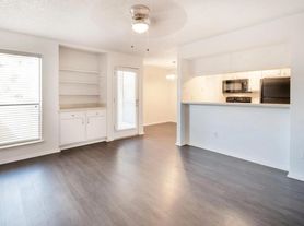 Wimbledon Court Apartments