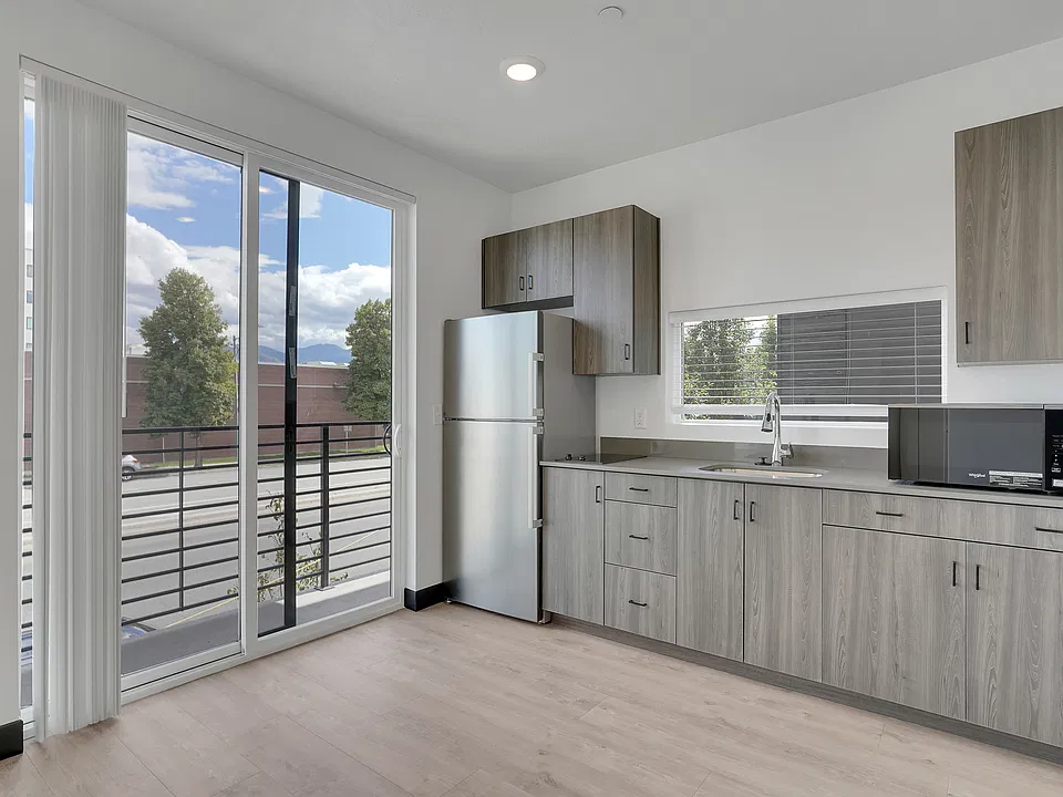 820 Lofts