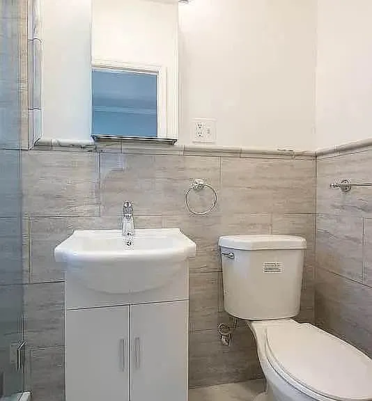 34 1/2 Saint Marks Pl #11 — Photo 9