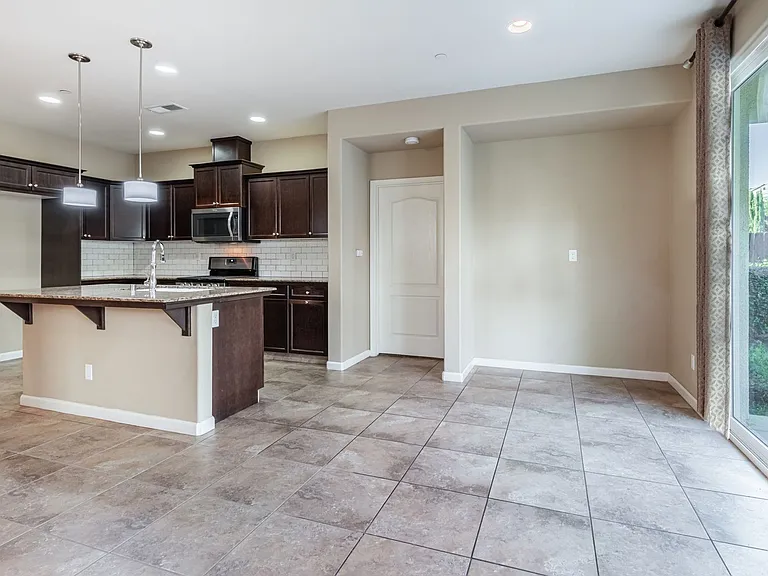 3475 Bellaire Ave — Photo 27