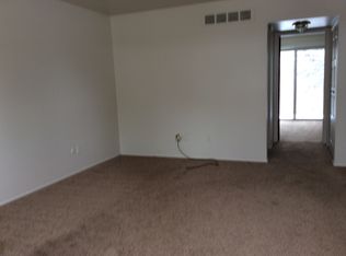 26985 Lanse Creuse St, Harrison Township, MI