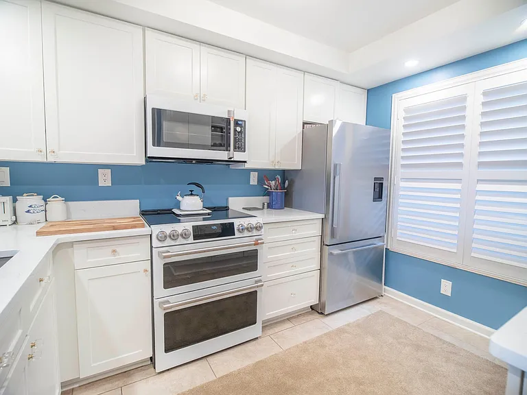 6051 Sun Blvd #106 — Photo 9