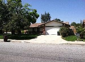 1st image of 15071 Wintergreen St