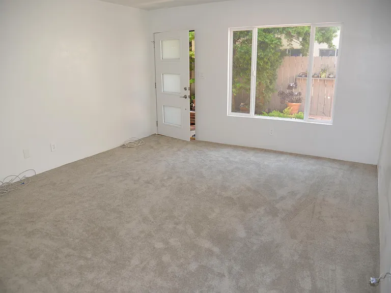 4884 Muir Ave — Photo 9