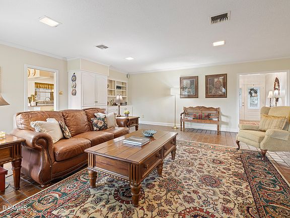 3rd image of 303 Ducharme Ln
