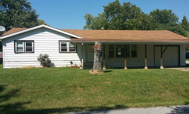 1st image of 4025 Park Ln