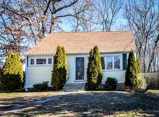 83 Felch Rd, Natick, MA 01760