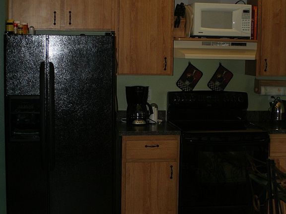 Appliances and updated counter tops