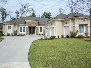 14 Catamaran Ln, Bluffton, SC 29909