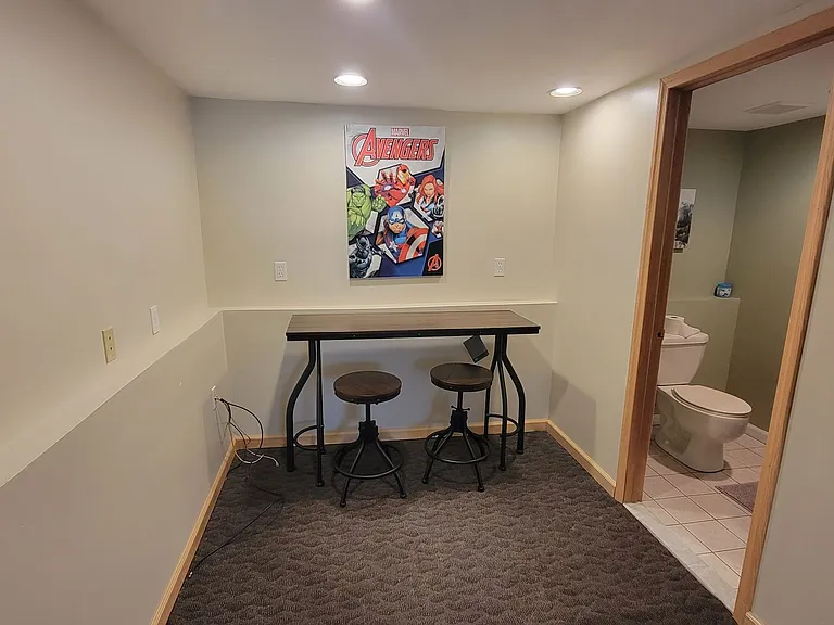 1349 Jennings Ct — Photo 16