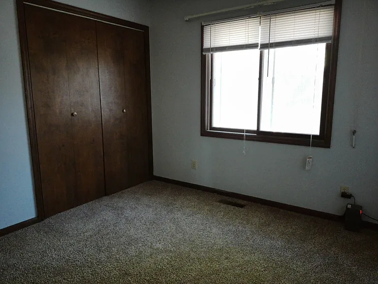 1302 Lucille St — Photo 12