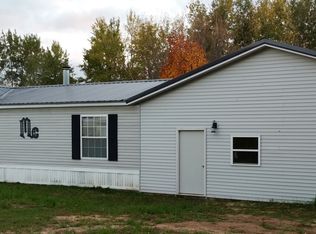 7696 S Hawkins Rd, Chase, MI 49623