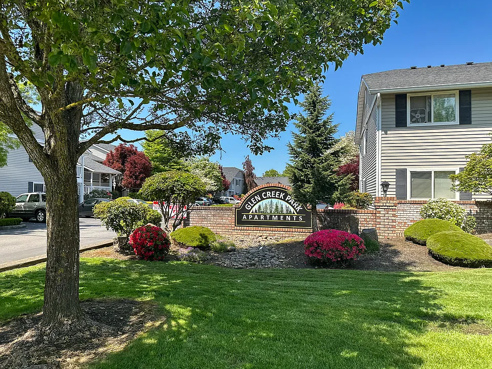 353 Glen Creek Rd NW #16