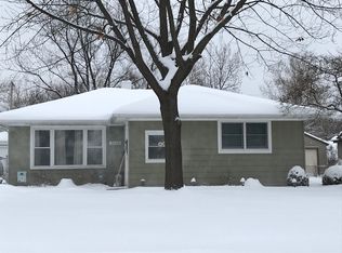 3604 Kingfisher Ln, Rolling Meadows, IL 60008