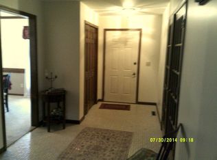 4621 Congress Dr, Midland, MI 48642